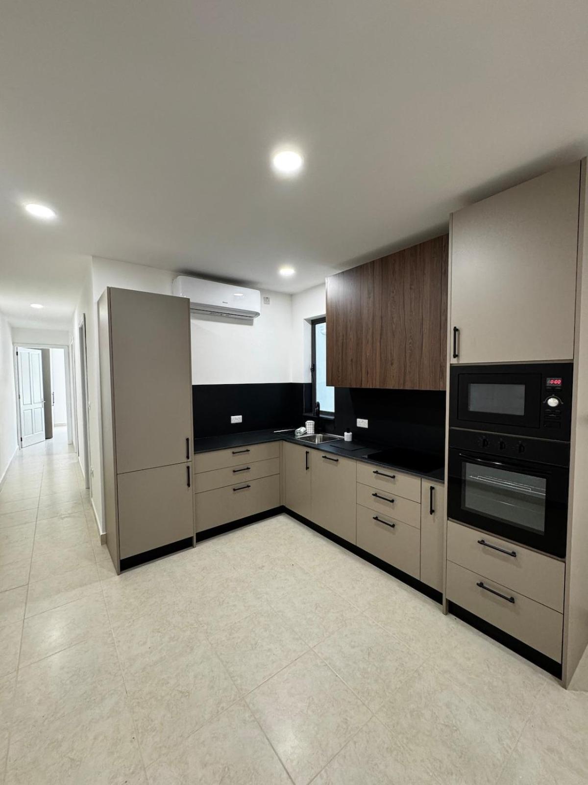 New Stylish 2 Bedroom In Msida *